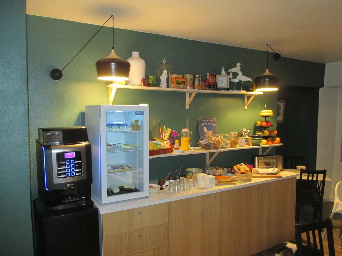 Hotel Saint Florent Orange  Bagian luar foto