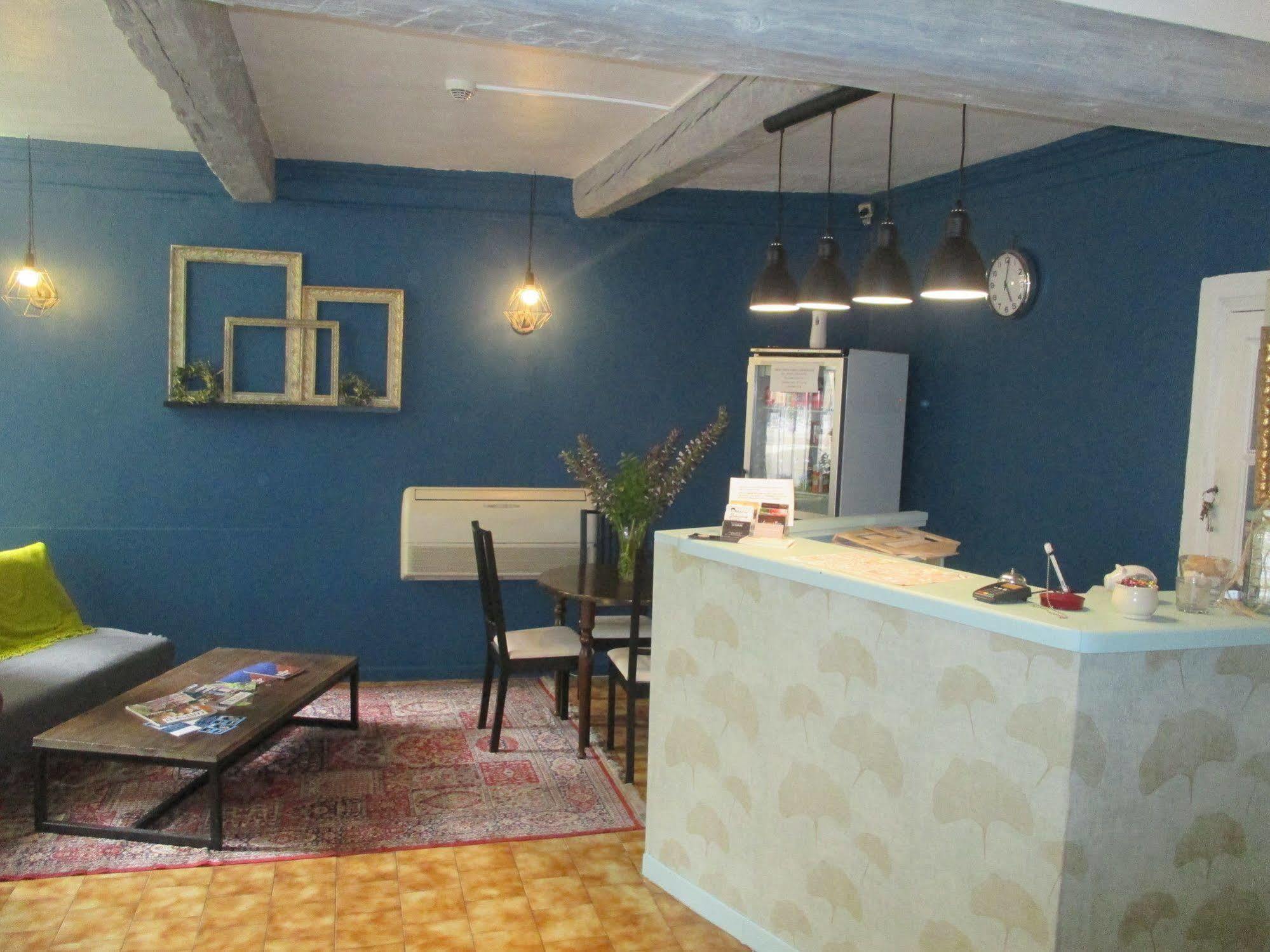 Hotel Saint Florent Orange  Bagian luar foto