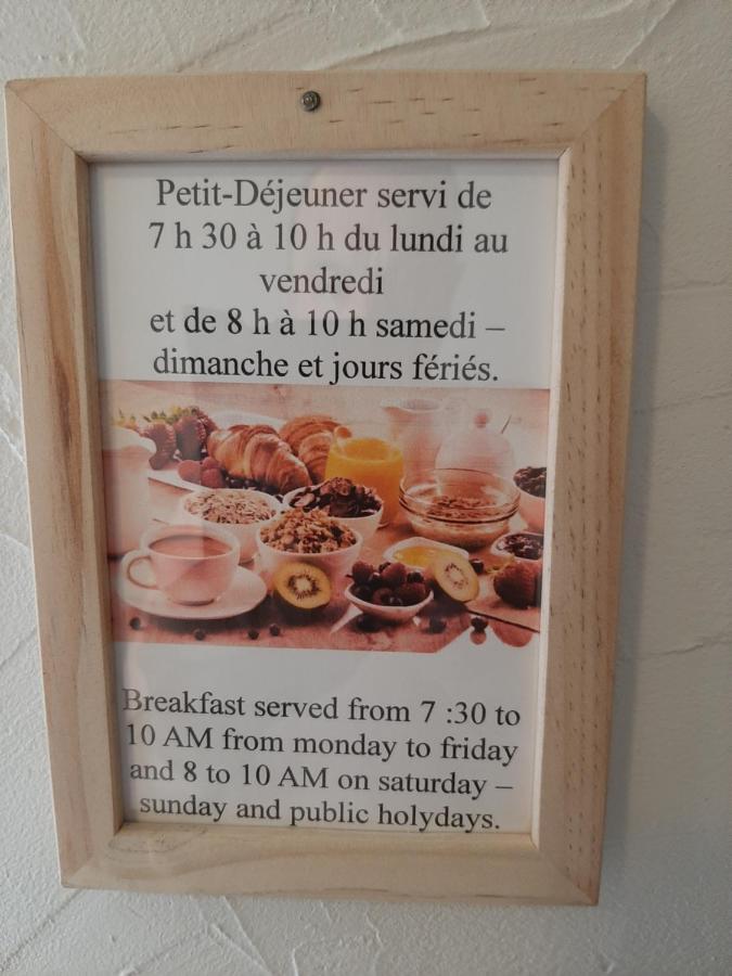 Hotel Saint Florent Orange  Bagian luar foto