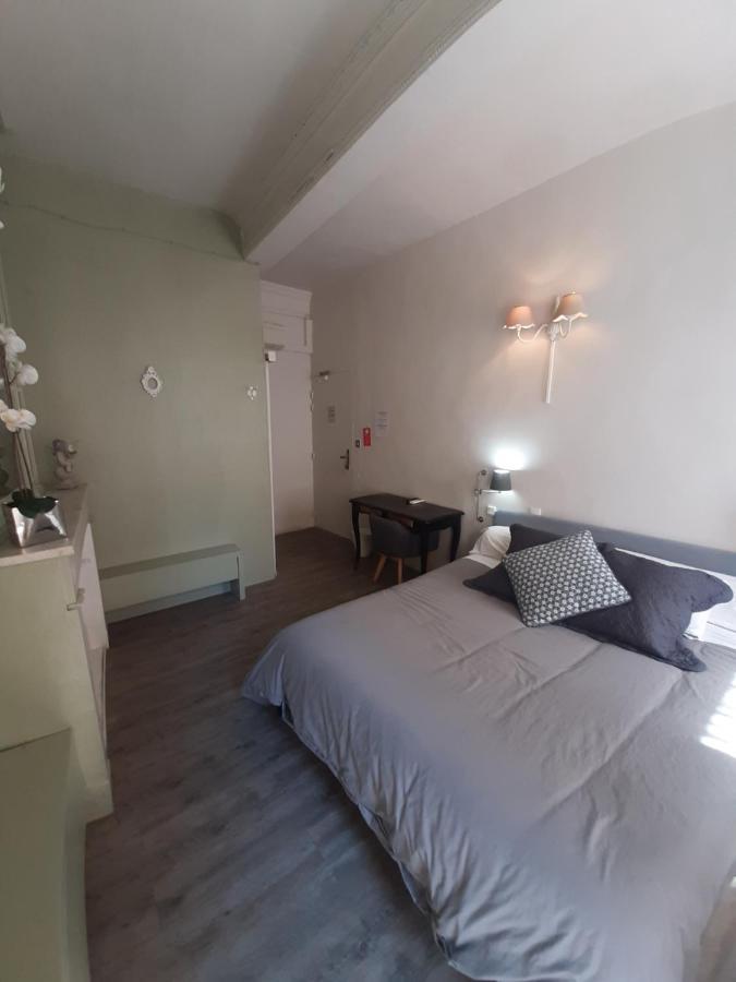 Hotel Saint Florent Orange  Bagian luar foto